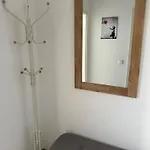Apartman Yellow One