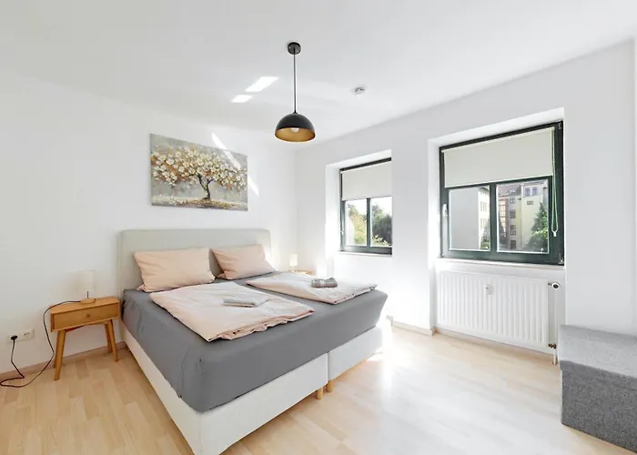 Yellow One * 马格德堡