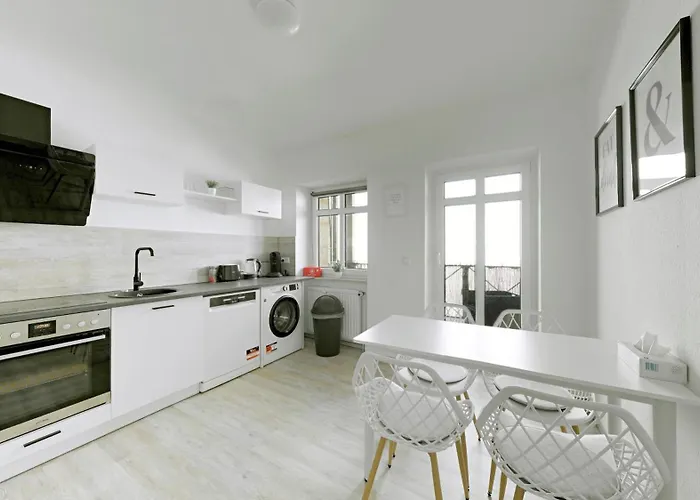 Yellow One 马格德堡